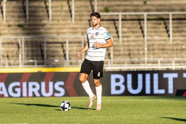 SSV Ulm 1846 Soccer vs. SGV Freiberg Heilbronn, Soccer, Regionalliga Southwest, Matchday 5, Donaustadion Ulm, September 4, 2026, Cutout Single Image, Daniel Hülsenbusch, SSV Ulm 1846 Soccer, 04 SSV Ulm 1846 Soccer vs. SGV Freiberg Heilbronn, Soccer, Regionalliga Southwest, Matchday 5, Donaustadion Ulm, September 26, 2004 Photo by Lucca Fundel, Ulm Donaustadion, Baden-Württemberg, Germany