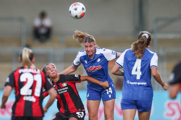 Lisa Doorn (TSG Hoffenheim, 14) im Zweikampf mit Maja Sternad (Bayer 04 Leverkusen, 23), GER, TSG 1899 Hoffenheim vs. Bayer 04 Leverkusen, Fussball, Google Pixel Frauen-Bundesliga, 3. Spieltag, 2026 2027, 04.09.2026, DFL REGULATIONS PROHIBIT ANY USE OF PHOTOGRAPHS AS IMAGE SEQUENCES AND OR QUASI-VIDEO, GER, TSG 1899 Hoffenheim vs. Bayer 04 Leverkusen, Fussball, Google Pixel Frauen-Bundesliga, 3. Spieltag, 2026 2027, 04.09.2026 Hoffenheim *** Lisa Doorn (TSG Hoffenheim, 14) in a tackle with Maja Sternad (Bayer 04 Leverkusen, 23), GER, TSG 1899 Hoffenheim vs. Bayer 04 Leverkusen, Soccer, Google Pixel Women’s Bundesliga, Matchday 3, 2026–2027, April 9, 2026, DFL regulations prohibit any use of photographs as image sequences and or quasi-video, GER, TSG 1899 Hoffenheim vs. Bayer 04 Leverkusen, Soccer, Google Pixel Women’s Bundesliga, Matchday 3, 2026–2027, September 4, 2026, Hoffenheim Copyright: xEibner-Pressefoto JanxPrihodax EP_JPA