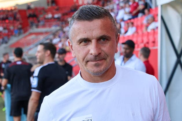 Coach Mersad Selimbegovic, head coach of Alemannia Aachen, before the match between FC Ingolstadt 04 and Alemannia Aachen on September 4, 2026, DFB regulations prohibit any use of photographs as image sequences and or quasi-video. GER, Soccer, 3. Liga, Matchday 4, FC Ingolstadt 04 vs. Alemannia Aachen, September 4, 2026, Audi Sportpark Ingolstadt Copyright: xEibner-Pressefoto OliverxSTRISCHx EP-OSH