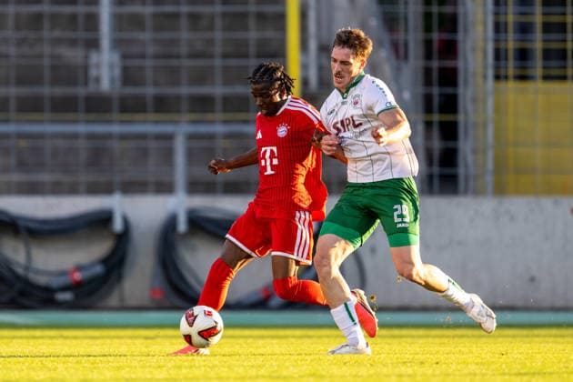 Oluwaseyi Wilson 7 (FC Bayern Munich Amateurs) in a tackle with Johannes Mayer 29 (VfB Eichstätt), FC Bayern II vs. VfB Eichstätt, soccer, Bavarian Regional League, Matchday 7, September 4, 2026 DFB regulations prohibit any use of photographs as image sequences and or quasi-video Munich, Bavaria, Germany Copyright: xkolbert-press UlrichxGamelx
