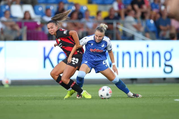 Maja Sternad (Bayer 04 Leverkusen, 23) im Zweikampf mit Laura Gloning (TSG Hoffenheim, 20), GER, TSG 1899 Hoffenheim vs. Bayer 04 Leverkusen, Fussball, Google Pixel Frauen-Bundesliga, 3. Spieltag, 2026 2027, 04.09.2026, DFL REGULATIONS PROHIBIT ANY USE OF PHOTOGRAPHS AS IMAGE SEQUENCES AND OR QUASI-VIDEO, GER, TSG 1899 Hoffenheim vs. Bayer 04 Leverkusen, Fussball, Google Pixel Frauen-Bundesliga, 3. Spieltag, 2026 2027, 04.09.2026 Hoffenheim *** Maja Sternad of Bayer 04 Leverkusen, 23, in a tackle with Laura Gloning of TSG Hoffenheim, 20, GER, TSG 1899 Hoffenheim vs. Bayer 04 Leverkusen, Soccer, Google Pixel Women’s Bundesliga, Matchday 3, 2026–2027, April 9, 2026, DFL regulations prohibit any use of photographs as image sequences and or quasi-video, GER, TSG 1899 Hoffenheim vs. Bayer 04 Leverkusen, Soccer, Google Pixel Women’s Bundesliga, Matchday 3, 2026–2027, September 4, 2026, Hoffenheim Copyright: xEibner-Pressefoto JanxPrihodax EP_JPA