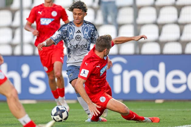 Soccer Southwest Region: Eintracht Frankfurt II vs. FC Astoria Walldorf 04 09 26; Marvin Dills tied the game for Eintracht