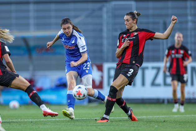 GER, Sinsheim, TSG Hoffenheim vs Bayer 04 Leverkusen, Google Pixel Frauen Bundesliga, Fussball, DFB, Spielzeit 2026 2027, Dietmar Hopp Stadion, 3. Spieltag im Bild v.l.: Chiara Hahn (TSG Hoffenheim Frauen 23), Selina Ostermeier (Bayer 04 Leverkusen Frauen 2) DFB DFL REGULATIONS PROHIBIT ANY USE OF PHOTOGRAPHS AS IMAGE SEQUENCES AND OR QUASI-VIDEO, 04.09.2026 *** GER, Sinsheim, TSG Hoffenheim vs. Bayer 04 Leverkusen, Google Pixel Women s Bundesliga, Soccer, DFB, 2026–2027 Season, Dietmar Hopp Stadium, Matchday 3 in pictures: from left, Chiara Hahn, TSG Hoffenheim Women s Team, age 23, Selina Ostermeier, Bayer 04 Leverkusen Women’s Team 2. DFB and DFL regulations prohibit any use of photographs as image sequences and or quasi-video. April 9, 2026 Copyright: HMBxMedia HendrikxHamelau