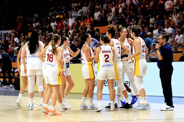 04.09.2026, GER, Basketball, Frauen , Basketball-WM, 2026, 1. Spieltag, Deutschland vs. Spanien Spanien-Spielerkreis Berlin Uber Arena Berlin Deutschland *** September 4, 2026, GER, Women s Basketball, Women s Basketball World Cup, 2026, Matchday 1, Germany vs. Spain, Spain, Spielerkreis Berlin, Uber Arena Berlin, Germany Copyright: xNordphotox xEnglerx