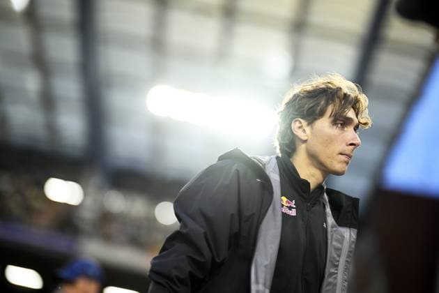 Swedish pole vaulter Armand Mondo Duplantis leaves the men s pole vault competition, at the 50th edition of the Memorial Van Damme Diamond League athletics event in Brussels, Friday 4 September 2026. JASPERxJACOBS  x185254761x