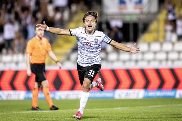 SSV Ulm 1846 Soccer vs. SGV Freiberg Heilbronn, Soccer, Regionalliga Southwest, Matchday 5, Donaustadion Ulm, September 4, 2026—Goal celebration, cheers, and joy after a goal; shot on goal for the 3–3 tie by new signing Leander Nicolas Popp, SSV Ulm 1846 Soccer, 33 SSV Ulm 1846 Soccer vs. SGV Freiberg Heilbronn, Soccer, Regionalliga Southwest, Matchday 5, Donaustadion Ulm, September 4, 2026. Photo by Lucca Fundel, Ulm Donaustadion, Baden-Württemberg, Germany