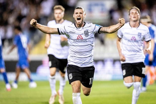 SSV Ulm 1846 Soccer vs. SGV Freiberg Heilbronn, Soccer, Regionalliga Southwest, Matchday 5, Donaustadion Ulm, September 4, 2026; shot on goal, penalty kick, goal celebration, cheers, joy after a goal; goal scored by Dennis Chessa to make it 4–3 for SSV Ulm 1846 Soccer, 11 SSV Ulm 1846 Soccer vs. SGV Freiberg Heilbronn, Soccer, Southwest Regional League, Matchday 5, Donaustadion Ulm, September 26, 2004. Photo by Lucca Fundel, Ulm Donaustadion, Baden-Württemberg, Germany