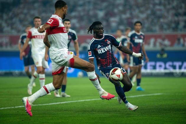 Josha Vagnoman (VfB Stuttgart) und Gideon Mensah (1.FC Köln). xettx, Deutschland, Stuttgart, 04.09.2026, Fussball, Bundesliga: VfB Stuttgart vs 1. FC Koeln, Saison 2026 2027, 2. Spieltag, MHP Arena DFL DFB REGULATIONS PROHIBIT ANY USE OF PHOTOGRAPHS AS IMAGE SEQUENCES AND OR QUASI-VIDEO. *** Josha Vagnoman (VfB Stuttgart) and Gideon Mensah (1 FC Köln), Germany, Stuttgart, September 4, 2026, Soccer, Bundesliga: VfB Stuttgart vs. 1 FC Köln, 2026–2027 season, Matchday 2, MHP Arena. DFL and DFB regulations prohibit any use of photographs as image sequences and or quasi-video.
