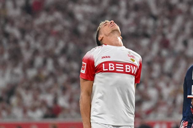 Grischa Proemel (VfB Stuttgart) enttaeusscht waehrend des spiels der 1. Bundesliga zwischen VfB Stuttgart und 1. FC Koeln, MHPArena am 04. September 2026 in Stuttgart, Deutschland. (Foto von Harry Langer DeFodi Images) +++ Grischa Proemel (VfB Stuttgart) looks dejected during the Bundesliga match between VfB Stuttgart and 1. FC Koeln at MHPArena on September 4, 2026 in Stuttgart, Germany. (Photo by Harry Langer DeFodi Images) DFB DFL REGULATIONS PROHIBIT ANY USE OF PHOTOGRAPHS AS IMAGE SEQUENCES AND OR QUASI-VIDEO. (Photo by Harry Langer DeFodi Images) DFB DFL REGULATIONS PROHIBIT ANY USE OF PHOTOGRAPHS AS IMAGE SEQUENCES AND OR QUASI-VIDEO. - *** Grischa Proemel of VfB Stuttgart looks dejected during the Bundesliga match between VfB Stuttgart and 1 FC Köln, MHPArena on September 4, 2026, in Stuttgart, Germany. Photo by Harry Langer, DeFodi Images. Grischa Proemel of VfB Stuttgart looks dejected during the Bundesliga match between VfB Stuttgart and 1. FC Köln at MHPArena on September 4, 2026, in Stuttgart, Germany Photo by Harry Langer DeFodi Images DFB and DFL regulations prohibit any use of photographs as image sequences and or quasi-video Photo by Harry Langer DeFodi Images DFB and DFL regulations prohibit any use of photographs as imSEQUENCES AND OR QUASI-VIDEO