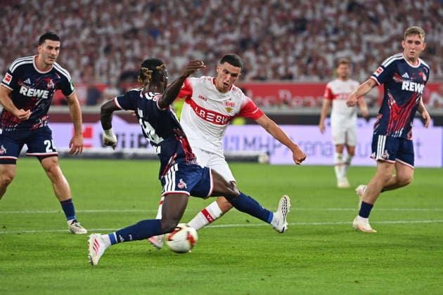 Tor Bilal EL KHANNOUSS (VFB Stuttgart) zum 1-0, Aktion,Torschuss gegen Gideon MENSAH (1.FC Koeln). Strafraumszene. Fussball 1. Bundesliga Saison 2026 2027, 2.Spieltag, Spieltag02, VfB Stuttgart - 1.FC Koeln am 04.09.2026 , MHP ARENA Â *** Goal by Bilal EL KHANNOUSS (VFB Stuttgart) to make it 1–0, play, shot on goal against Gideon MENSAH (1. FC Köln), penalty area action, soccer, Bundesliga Season 2026–2027, Matchday 2, Matchday 02, VfB Stuttgart vs. 1. FC Köln on September 4, 2026, MHP ARENA Â