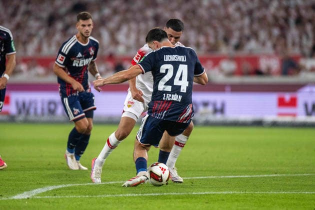 Dann Tunnel Bilal El Khannouss (VfB Stuttgart), Luka Lochoshvili (1.FC Köln). xettx, Deutschland, Stuttgart, 04.09.2026, Fussball, Bundesliga: VfB Stuttgart vs 1. FC Koeln, Saison 2026 2027, 2. Spieltag, MHP Arena DFL DFB REGULATIONS PROHIBIT ANY USE OF PHOTOGRAPHS AS IMAGE SEQUENCES AND OR QUASI-VIDEO. *** Then: Bilal El Khannouss (VfB Stuttgart) and Luka Lochoshvili (1. FC Köln) xettx, Germany, Stuttgart, September 4, 2026, Soccer, Bundesliga: VfB Stuttgart vs. 1. FC Köln, 2026–2027 season, Matchday 2, MHP Arena. DFL and DFB regulations prohibit any use of photographs as image sequences and or quasi-video.