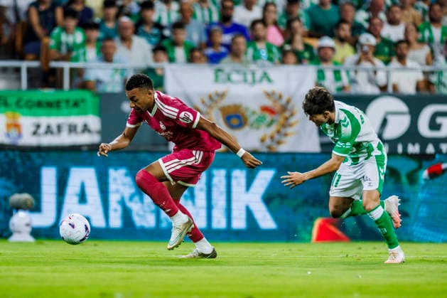 Real Betis Balompie vs Real Madrid CF - LaLiga EA Sports - 04 09 2026 Kylian Mbappe of Real Madrid CF in action during the LaLiga EA Sports match between Real Betis Balompie and Real Madrid CF at La Cartuja Stadium on September 04, 2026 in Sevilla, Spain. Sevilla Spain Copyright: xPabloxGarciaxSacristan PGSxPhotoxAgencyx