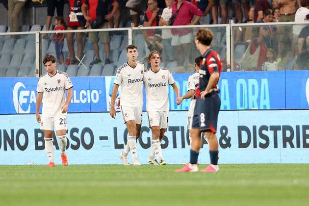 Foto IPP ACGE Genova 04 09 2026 Campionato Serie A 2026-2027 Genoa-Como nella foto: Nico Paz esulta dopo il gol del 1-3 Italy Photo Press World Copyright Genova italy Italia ITALY  Copyright: xR4924_italyphotopressx
