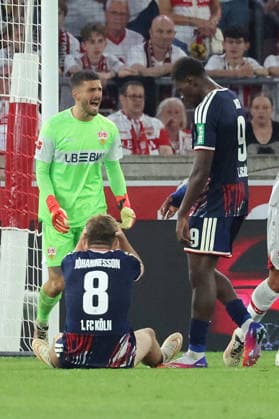 04.09.2026, xrekx, Fussball 1.Bundesliga, VfB Stuttgart - 1.FC Köln v.l. Fabian Bredlow (VfB Stuttgart) Ãsak Johannesson (1.FC Koeln) Ragnar Ache (1.FC Koeln) enttaeuscht, enttäuscht, schaut enttaeuscht, niedergeschlagen, disappointed (DFL DFB REGULATIONS PROHIBIT ANY USE OF PHOTOGRAPHS as IMAGE SEQUENCES and or QUASI-VIDEO) Stuttgart *** September 4, 2026, xrekx, Soccer, Bundesliga 1, VfB Stuttgart vs. 1. FC Köln: Fabian Bredlow (VfB Stuttgart), Ösak Johannesson (1. FC Köln), Ragnar Ache (1. FC Köln) looks disappointed, looks disappointed, dejected, disappointed DFL DFB REGULATIONS PROHIBIT ANY USE OF PHOTOGRAPHS as IMAGE SEQUENCES and or QUASI-VIDEO Stuttgart