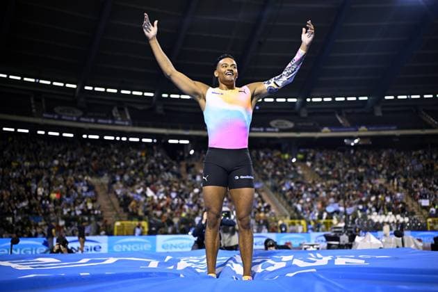 Greece s Emmanouil Karalis celebrates as he wins the men s pole vault event, at the 50th edition of the Memorial Van Damme Diamond League athletics event in Brussels, Friday 4 September 2026. JASPERxJACOBS  x185265530x