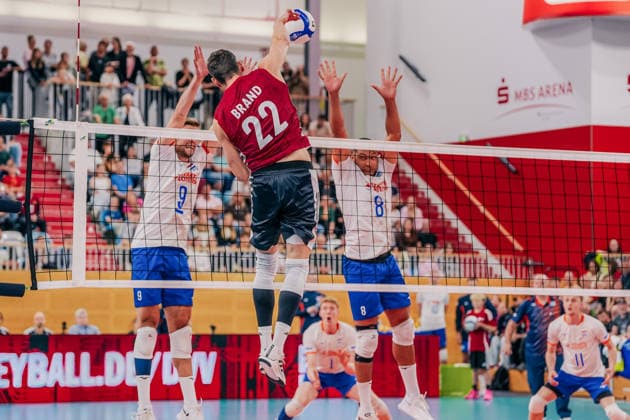 GER, Volleyball, European Championship Warm-up Match, Friendly Match, Germany vs. Netherlands, September 4, 2026. Attack by Tobias Brand (22), Germany. Photo: HMB Media, Etienne Schlick Copyright: HMBxMedia EtiennexSchlick