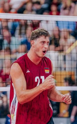 GER, Volleyball, European Championship Warm-up Match, Friendly, Germany vs. Netherlands, 04 09 26; Point for Germany: Tobias Krick 21; Germany; Photo: HMB Media, Etienne Schlick Copyright: HMBxMedia EtiennexSchlick