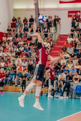 GER, Volleyball, European Championship Warm-up Match, Friendly Match, Germany vs. Netherlands, September 4, 2026. Attack by Theo Mohwinkel (32), Germany. Photo: HMB Media, Etienne Schlick Copyright: HMBxMedia EtiennexSchlick