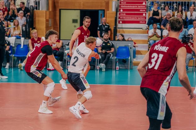 GER, Volleyball, European Championship Dress Rehearsal, Exhibition Match, Germany vs. the Netherlands, September 4, 2026, Receive by Leonard Graven 2, Germany, Photo: HMB Media, Etienne Schlick Copyright: HMBxMedia EtiennexSchlick