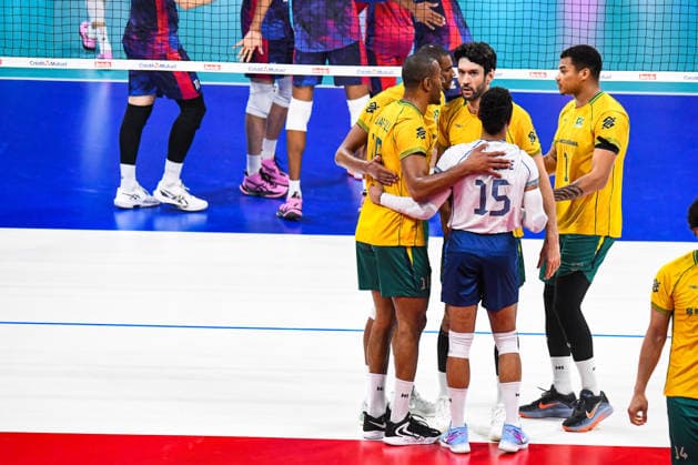 VOLLEYBALL : France vs Bresil - Match amical - 04 09 2026 Joie des joueurs BrÃ silien ParisFrance  Copyright: xBaptistexAutissierx