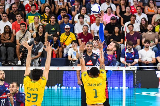 VOLLEYBALL : France vs Bresil - Match amical - 04 09 2026 Matthis Henno (France) ParisFrance  Copyright: xBaptistexAutissierx