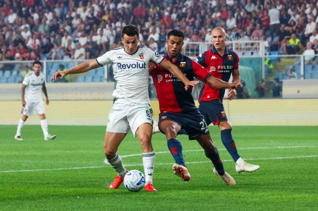 SOCCER - Serie A - Genoa CFC vs. Como 1907 Photo by IPA ABACAPRESS.COM88121041 - Serie A, Day 3, Genoa, Ferraris Stadium, Genoa vs. Como; pictured: Douvikas and Marcandalli Genoa Italy  Copyright: xIPAxSport ABACAx