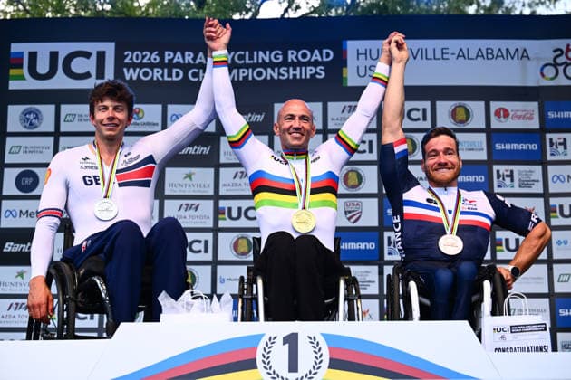 2026 UCI Para-cycling Road World Championships Picture by Olly Hassell SWpix.com - 04 09 2026 - Cycling - 2026 UCI Para-cycling Road World Championships - Huntsville, Alabama, United States of America - Men H4 Individual Time Trial (ITT) podium - Thomas Frühwirth (Austria) wins the Gold Medal to become World Champion, Callum Russell (Great Britain) receiving the Silver Medal and Joseph Fritsch (France) receiving the Bronze Medal Huntsville Cummings Research Park United States of America Copyright: x xSWpix.comx(t axPhotographyxHubxLtd)xOllyxHassell SWpix.comx SWP-3030-22356
