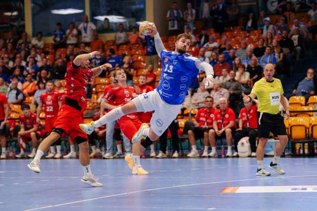 German Handball Bundesliga 2, Matchday 2: Dessau Roßlauer HV 06 vs. Die Eulen Ludwigshafen, Valentin Neagu, Dessau Roßlauer HV 06, 13 taking a jump shot on September 4, 2026, at the Anhalt Arena, Dessau-Roßlau, Saxony-Anhalt, Dessau-Roßlau, Anhalt Arena, Saxony-Anhalt, Germany