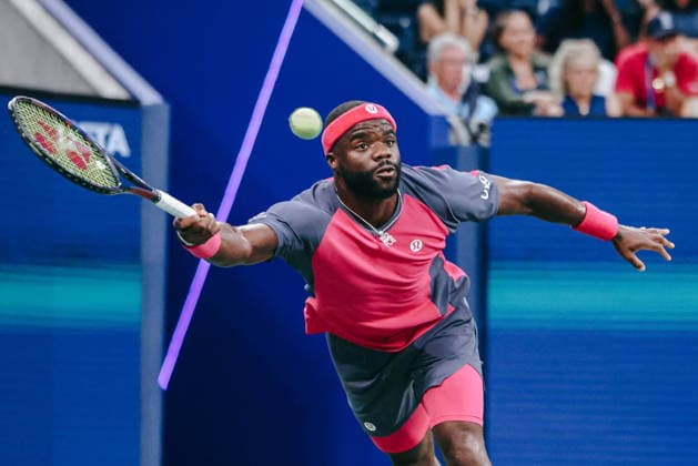 US Open tennis tournament - Day 6 Frances Tiafoe of the USA in action against Valentin Vacherot of Monaco during the Men™s Singles third round of the US Open Tennis Championship in Flushing Meadows, New York, USA, 04 September 2026. FLUSHING MEADOWS NEW YORK United States  Copyright: xOLGAxFEDOROVAx