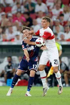 v.l.n.r.: Alessio Castro-Montes (1. FC Köln) und Grischa Prömel (VfB Stuttgart), im Bundesliga-Spiel zwischen dem VfB Stuttgart und dem 1. FC Köln in der MHP Arena, Stuttgart, Deutschland, am 4. September 2026. in action during the Bundesliga match between VfB Stuttgart and 1. FC Köln at the MHP Arena, Stuttgart, Germany, on September 4, 2026. DFB DFL REGULATIONS PROHIBIT ANY USE OF PHOTOGRAPHS AS IMAGE SEQUENCES AND OR QUASI-VIDEO, *** From left to right: Alessio Castro Montes of 1. FC Köln and Grischa Prömel of VfB Stuttgart, during the Bundesliga match between VfB Stuttgart and 1. FC Köln at the MHP Arena, Stuttgart, Germany, on September 4, 2026, in action during the Bundesliga match between VfB Stuttgart and 1 FC Köln at the MHP Arena, Stuttgart, Germany, on September 4, 2026. DFB and DFL regulations prohibit any use of photographs as image sequences and or quasi-video, Copyright: HMBxMedia xHeikoxBecker