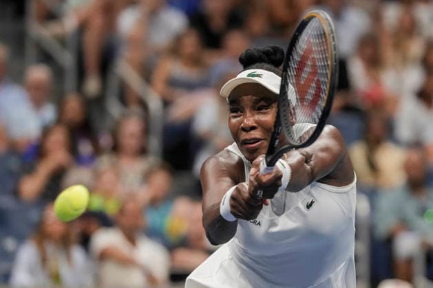 Venus Williams of the United States returns a ball against Maya Joint of Australia and Chan Hao-ching of China in a first-round women s doubles match at the 2026 US Open at Arthur Ashe Stadium in New York, USA, 04 September 2026. US Open 2026: Serena and Venus Williams - Maya Joint and Chan Hao-ching !ACHTUNG: NUR REDAKTIONELLE NUTZUNG!  Copyright: xÁngelxColmenaresx AME4720 20260905-55021310601_1