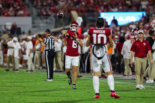 NORMAN, OK - SEPTEMBER 04: Oklahoma Sooner quarterback Bowe Bentley (8) warms up during the college football game between the Oklahoma Sooners and the UTEP Miners on September 04, 2026 at Gaylord Family Oklahoma Memorial Stadium in Norman, OK. (Photo by Chad Hamilton Icon Sportswire) COLLEGE FOOTBALL: SEP 04 UTEP at Oklahoma EDITORIAL USE ONLY Icon260903150
