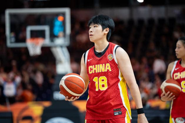 USA v China: Group D - FIBA Women s Basketball World Cup Germany 2026 Mingling Chen plays during the FIBA Women s Basketball World Cup 2026 match between the United States and China in Berlin, Germany, on September 4, 2026. Berlin United States  Copyright: xMarcinxGolbax originalFilename:golba-unitedst260904_npL2H.jpg