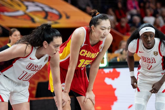 USA v China: Group D - FIBA Women s Basketball World Cup Germany 2026 Breanna Stewart, Xu Han and Kahleah Copper play during the FIBA Women s Basketball World Cup 2026 match between the United States and China in Berlin, Germany, on September 4, 2026. Berlin United States  Copyright: xMarcinxGolbax originalFilename:golba-unitedst260904_nprkC.jpg