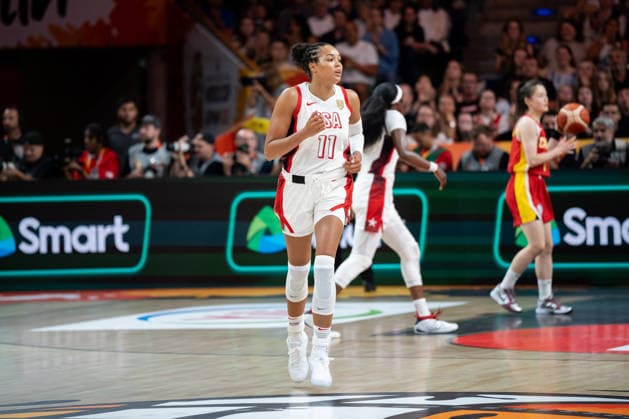 USA v China: Group D - FIBA Women s Basketball World Cup Germany 2026 Napheesa Collier plays during the FIBA Women s Basketball World Cup 2026 match between the United States and China in Berlin, Germany, on September 4, 2026. Berlin United States  Copyright: xMarcinxGolbax originalFilename:golba-unitedst260904_npRu3.jpg