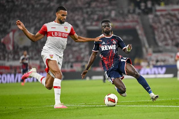 Josha Vagnoman (VfB Stuttgart) und Gideon Mensah (1.FC Koeln) im Zweikampf waehrend des spiels der 1. Bundesliga zwischen VfB Stuttgart und 1. FC Koeln, MHPArena am 04. September 2026 in Stuttgart, Deutschland. (Foto von Harry Langer DeFodi Images) +++ Josha Vagnoman (VfB Stuttgart) und Gideon Mensah (1.FC Koeln) battle for the ball during the Bundesliga match between VfB Stuttgart and 1. FC Koeln at MHPArena on September 4, 2026 in Stuttgart, Germany. (Photo by Harry Langer DeFodi Images) DFB DFL REGULATIONS PROHIBIT ANY USE OF PHOTOGRAPHS AS IMAGE SEQUENCES AND OR QUASI-VIDEO. (Photo by Harry Langer DeFodi Images) DFB DFL REGULATIONS PROHIBIT ANY USE OF PHOTOGRAPHS AS IMAGE SEQUENCES AND OR QUASI-VIDEO. - *** Josha Vagnoman of VfB Stuttgart and Gideon Mensah of 1. FC Köln go head-to-head during the Bundesliga 1 match between VfB Stuttgart and 1. FC Köln, at MHPArena on September 4, 2026, in Stuttgart, Germany. Photo by Harry Langer, DeFodi Images. Josha Vagnoman of VfB Stuttgart and Gideon Mensah of 1 FC Köln battle for the ball during the Bundesliga match between VfB Stuttgart and 1 FC Köln at MHPArena on September 4, 2026 in Stuttgart, Germany. Photo by Harry Langer, DeFodi Images. DFB and DFL regulations prohibit any use of photographs as image sequences and or quasi-video. Photo by Harry Langer, DeFodi Images. DFB and DFL regulations prohibit any use of photographs as imSEQUENCES AND OR QUASI-VIDEO