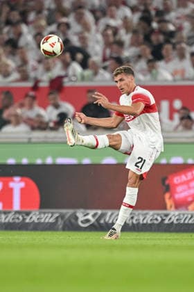 Grischa Proemel (VfB Stuttgart) in Aktion, am Ball, Einzelaktion waehrend des spiels der 1. Bundesliga zwischen VfB Stuttgart und 1. FC Koeln, MHPArena am 04. September 2026 in Stuttgart, Deutschland. (Foto von Harry Langer DeFodi Images) +++ Grischa Proemel (VfB Stuttgart) controls the Ball during the Bundesliga match between VfB Stuttgart and 1. FC Koeln at MHPArena on September 4, 2026 in Stuttgart, Germany. (Photo by Harry Langer DeFodi Images) DFB DFL REGULATIONS PROHIBIT ANY USE OF PHOTOGRAPHS AS IMAGE SEQUENCES AND OR QUASI-VIDEO. (Photo by Harry Langer DeFodi Images) DFB DFL REGULATIONS PROHIBIT ANY USE OF PHOTOGRAPHS AS IMAGE SEQUENCES AND OR QUASI-VIDEO. - *** Grischa Proemel of VfB Stuttgart in action, on the ball, making a solo run during the Bundesliga match between VfB Stuttgart and 1. FC Köln, MHPArena on September 4, 2026, in Stuttgart, Germany Photo by Harry Langer DeFodi Images Grischa Proemel of VfB Stuttgart controls the ball during the Bundesliga match between VfB Stuttgart and 1. FC Köln at MHPArena on September 4, 2026, in Stuttgart, Germany. Photo by Harry Langer, DeFodi Images. DFB and DFL regulations prohibit any use of photographs as image sequences and or quasi-video. Photo by Harry Langer, DeFodi Images. DFB and DFL regulations prohibit any use of photographs as imSEQUENCES AND OR QUASI-VIDEO