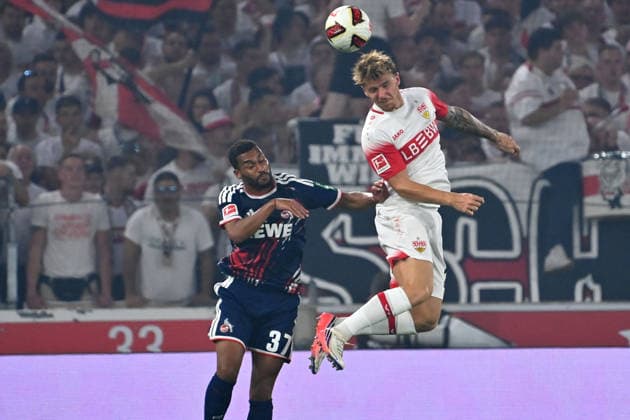Finn JELTSCH (VFB Stuttgart), Aktion,Zweikampf gegen Linton MAINA (1.FC Koeln). Fussball 1. Bundesliga Saison 2026 2027, 2.Spieltag, Spieltag02, VfB Stuttgart - 1.FC Koeln 4-1 am 04.09.2026 , MHP ARENA *** Finn JELTSCH, VFB Stuttgart, Action, Tackle against Linton MAINA, 1. FC Köln, Soccer, Bundesliga, 2026–2027 Season, Matchday 2, VfB Stuttgart 1–4 1 FC Cologne on September 4, 2026, MHP ARENA
