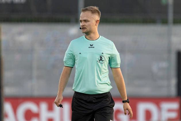 Regionalliga Southwest: Eintracht Frankfurt II vs. FC Astoria Walldorf, September 4, 2026 Timo Bugglin, referee, cutout, portrait, Eintracht Frankfurt II vs. FC Astoria Walldorf, Dreieich, Maxworx Sportpark, September 4, 2026 Copyright: xBEAUTIFULxSPORTS Gawlikx