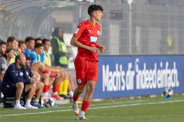 Regionalliga Southwest: Eintracht Frankfurt II vs. FC Astoria Walldorf, September 4, 2026 Konrad Riehle FC Astoria Walldorf 14, Cutout, Portrait, Eintracht Frankfurt II FC Astoria Walldorf, Dreieich, Maxworx Sportpark, September 4, 2026 Copyright: xBEAUTIFULxSPORTS Gawlikx