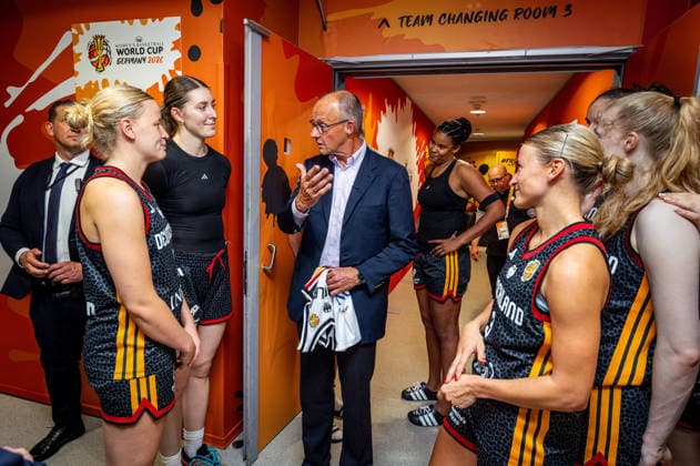 Basketball Berlin, September 4, 2026 FIBA Women’s Basketball World Cup Germany 2026 Preliminary Round Group Spain (ESP) vs. Germany (GER) Federal Chancellor Friedrich Merz as a guest; visit by the German team after the game in front of the locker room: Leonie Fiebich (Germany), No. 13, presented him with a signed jersey; Emma Eichmeyer, Germany, No. 09; Luisa Geiselsöder, Germany, No. 15; Nyara Sabally, Germany, No. 08; Alexandra Wilke, Germany, No. 03