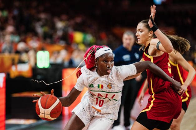 2026 FIBA Women’s Basketball World Cup: Mali vs. Spain, September 5, 2026—Maimouna Haidara (Mali), 10, vs. Helena Pueyo (Spain), 9—Basketball, FIBA Women’s Basketball World Cup 2026, Group Stage, Group A, Matchday 2: Mali vs. Spain on September 5, 2026, at the Max Schmeling Halle, Berlin Copyright: xBEAUTIFULxSPORTS Tonhäuserx