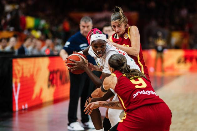 2026 FIBA Women’s Basketball World Cup: Mali vs. Spain, September 5, 2026; Maimouna Haidara (Mali), 10, vs. Helena Pueyo (Spain), 9; Basketball, FIBA Women’s Basketball World Cup 2026, Group Stage, Group A, Matchday 2: Mali vs. Spain on September 5, 2026, at the Max Schmeling Halle, Berlin Copyright: xBEAUTIFULxSPORTS Tonhäuserx