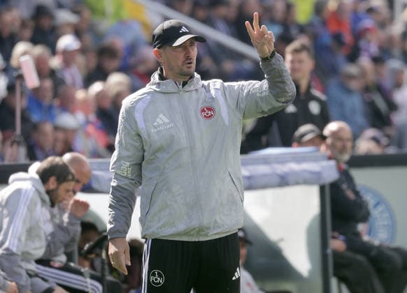 Trainer Miroslav Klose (1.FC Nuernberg) Fussball, Herren, Saison 2026 2027, 2.BL, Holstein Stadion, Holstein Kiel gegen 1.FC Nuernberg DFL REGULATIONS PROHIBIT ANY USE OF PHOTOGRAPHS AS IMAGE SEQUENCES AND OR QUASI-VIDEO. *** Coach Miroslav Klose, 1. FC Nuremberg Soccer, Men s Team, 2026–2027 Season, 2. Bundesliga, Holstein Stadium, Holstein Kiel vs. 1. FC Nuremberg DFL REGULATIONS PROHIBIT ANY USE OF PHOTOGRAPHS AS IMAGE SEQUENCES AND OR QUASI-VIDEO