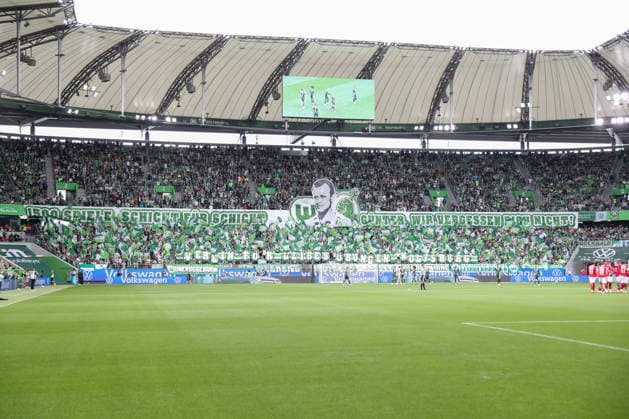 05.09.2026, xgox, Fussball, 2. Bundesliga, VfL Wolfsburg - FC Energie Cottbus v.l. Symbolfoto, Symbolbild, Symbol Fans, Zuschauer, Publikum, Tribuene Choreo, Choreografie, Choreographie (DFL DFB REGULATIONS PROHIBIT ANY USE OF PHOTOGRAPHS as IMAGE SEQUENCES and or QUASI-VIDEO) Wolfsburg *** September 5, 2026, xgox, Soccer, 2. Bundesliga, VfL Wolfsburg vs. FC Energie Cottbus – Symbolic photo, symbolic image, symbolic fans, spectators, audience, stands, choreography, DFL DFB REGULATIONS PROHIBIT ANY USE OF PHOTOGRAPHS AS IMAGE SEQUENCES AND OR QUASI-VIDEO Wolfsburg