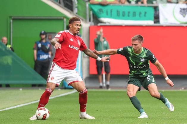 05.09.2026, xgox, Fussball, 2. Bundesliga, VfL Wolfsburg - FC Energie Cottbus v.l. Justin Butler (Cottbus, 31) Kilian Fischer (Wolfsburg, 2) Zweikampf, Duell, Kampf, tackle (DFL DFB REGULATIONS PROHIBIT ANY USE OF PHOTOGRAPHS as IMAGE SEQUENCES and or QUASI-VIDEO) Wolfsburg *** September 5, 2026, xgox, Soccer, 2. Bundesliga, VfL Wolfsburg vs. FC Energie Cottbus: Justin Butler (Cottbus), 31 Kilian Fischer (Wolfsburg), 2 tackle, duel, battle, DFL DFB REGULATIONS PROHIBIT ANY USE OF PHOTOGRAPHS as IMAGE SEQUENCES and or QUASI-VIDEO Wolfsburg