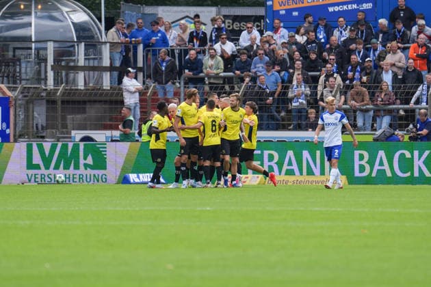 German Soccer, 3rd Division, Matchday 4, Hänsch Arena, SV Meppen vs. 1 FC Saarbrücken 0–1 Saarbrücken (goal by Siemen Voet in the 5th minute), 1 FC Saarbrücken, 4 Copyright: xMichelxWittex