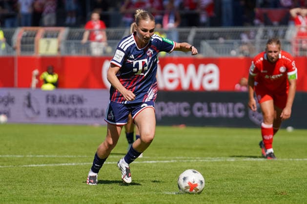 Deutschland: Fußball Google Pixel Frauen-Bundesliga 2026 2027, 3. Spieltag - 1. FSV Mainz 05 vs 1. FC Köln - Bruchwegstadion (Mainz): Tor zum 0:2 für den 1. FC Köln durch einen Elfmeter von Sophie Nachtigall (FC, 30) *** Germany Soccer Google Pixel Women s Bundesliga 2026 2027, Matchday 3: FSV Mainz 05 vs. 1. FC Köln at Bruchwegstadion in Mainz; 1. FC Köln scores the second goal to make it 0–2 on a penalty kick by Sophie Nachtigall, 30 Copyright: xTobiasxWentzellx