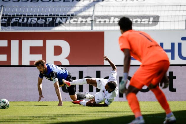September 5, 2026, xhettx, Soccer 3rd Division, SV Waldhof Mannheim vs. SC Verl: Lukas Klünter (SV Waldhof Mannheim), 24, in a tackle with Amin Farouk (SC Verl), 7
