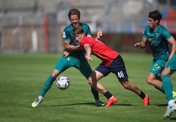 Football, Bavarian Regional League, SpVgg Unterhaching v FC Augsburg II